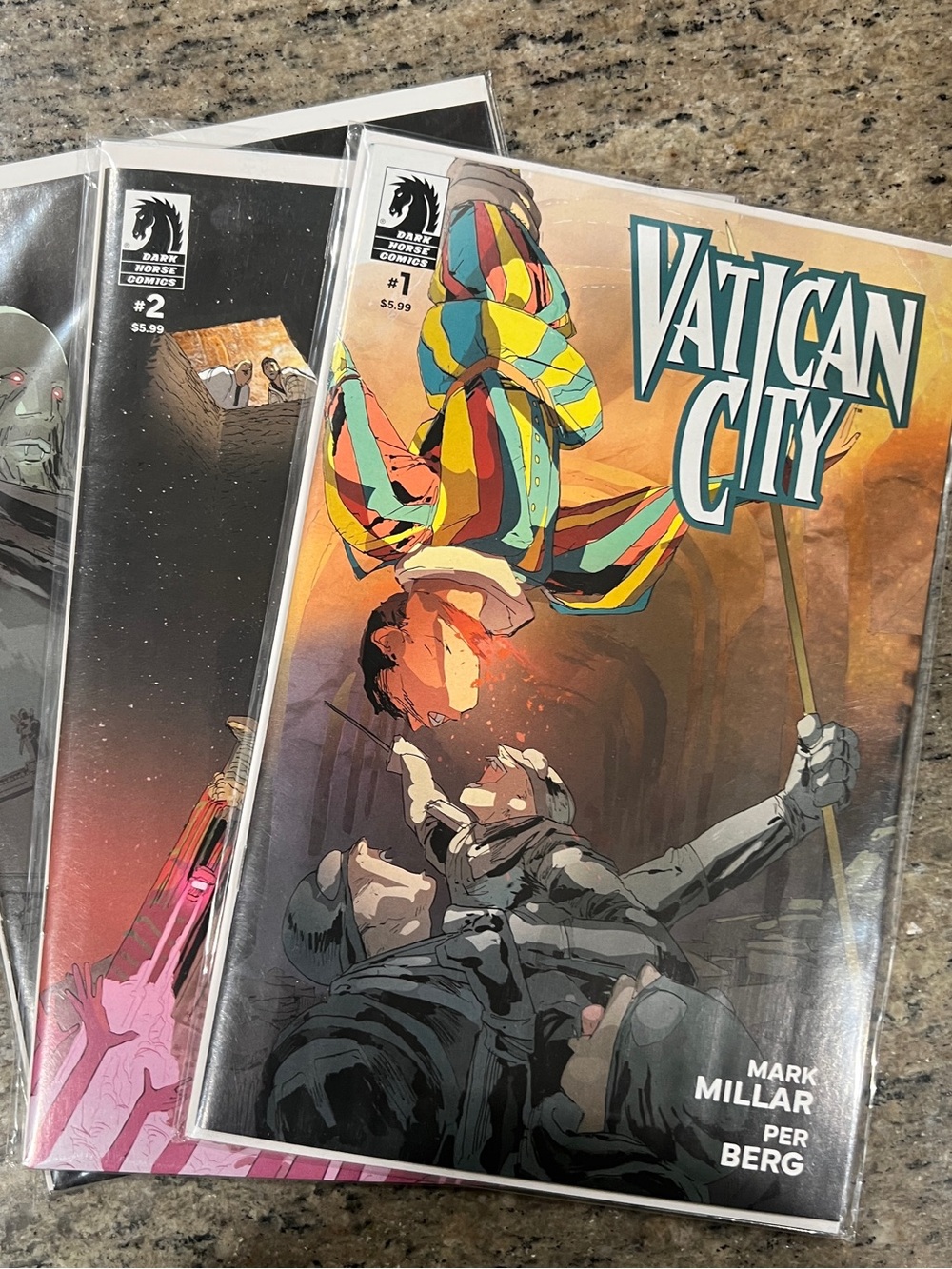 Vatican City #1 (Dark Horse Comics) First Prints